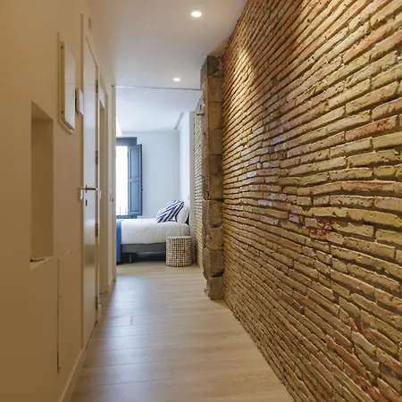 Bravissimo Ballesteries Onyar View, Monthly