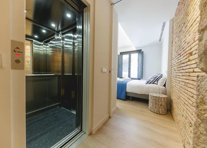 Bravissimo Ballesteries Onyar View, Monthly Διαμέρισμα *