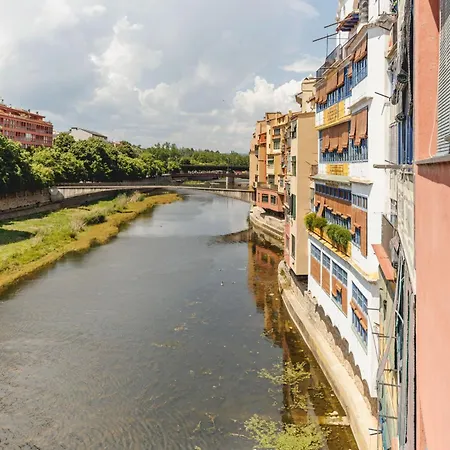 Bravissimo Ballesteries Onyar View, Monthly * Жерона