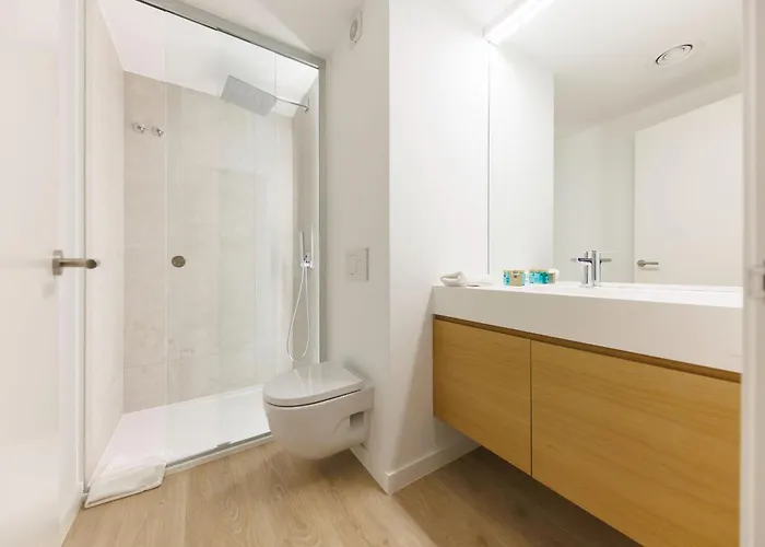 Bravissimo Ballesteries Onyar View, Monthly Appartement